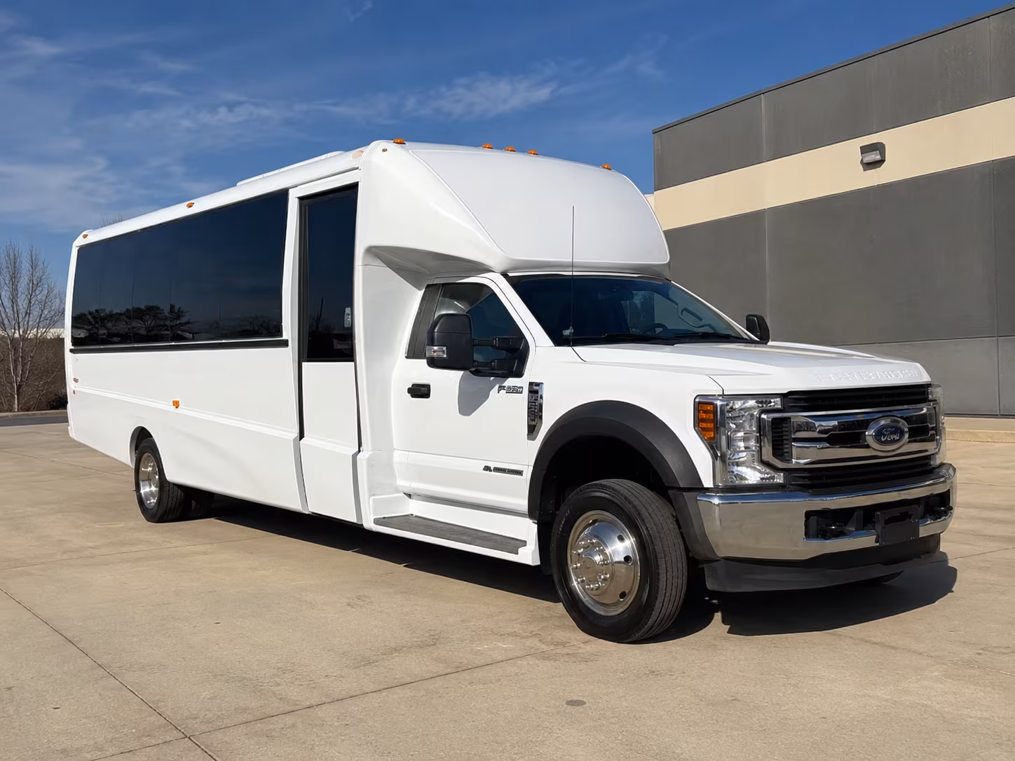 brentwood bus rentals