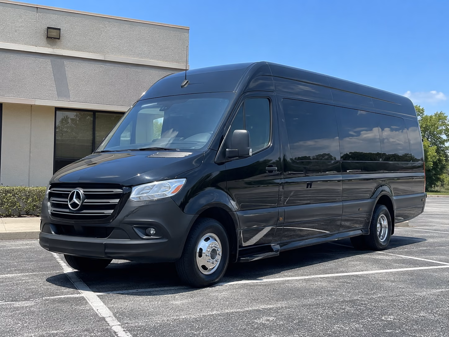 brentwood employee shuttle services throughout brentwood and california