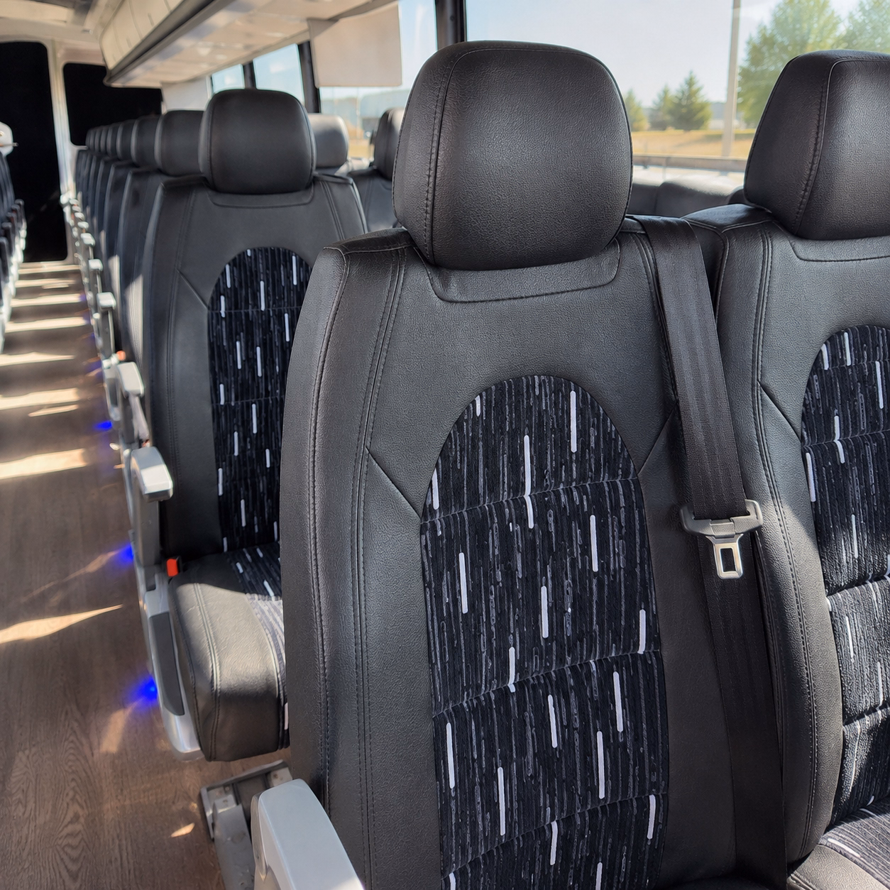 dublin rent a shuttle bus for your dublin employees