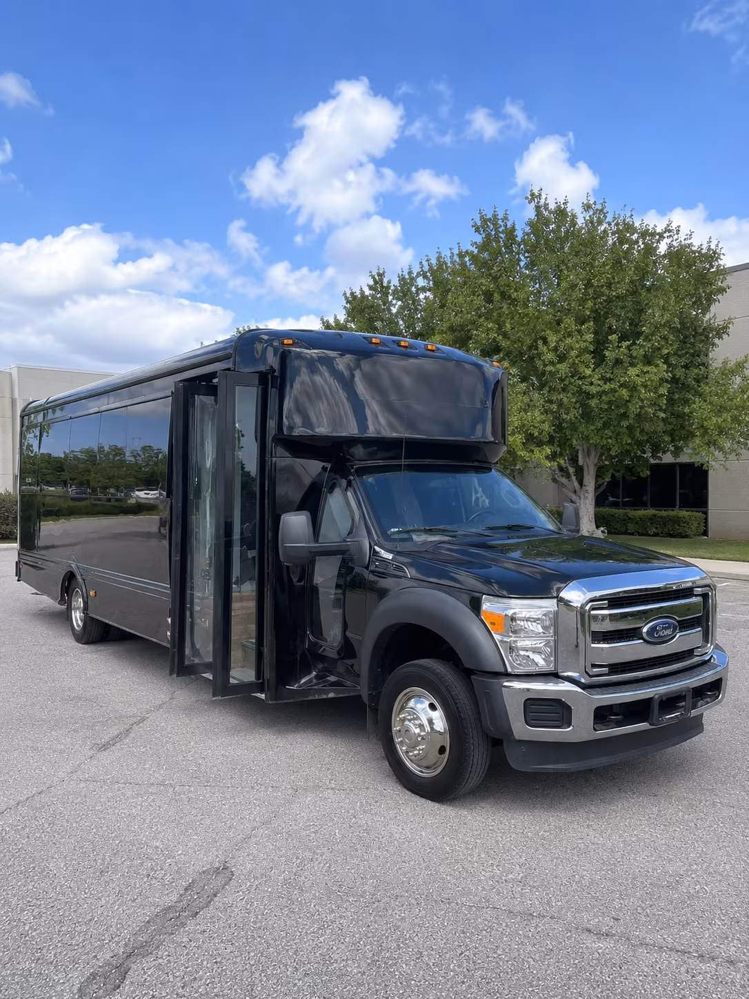 party buses and minibuses for bachelorette wine tours in danville