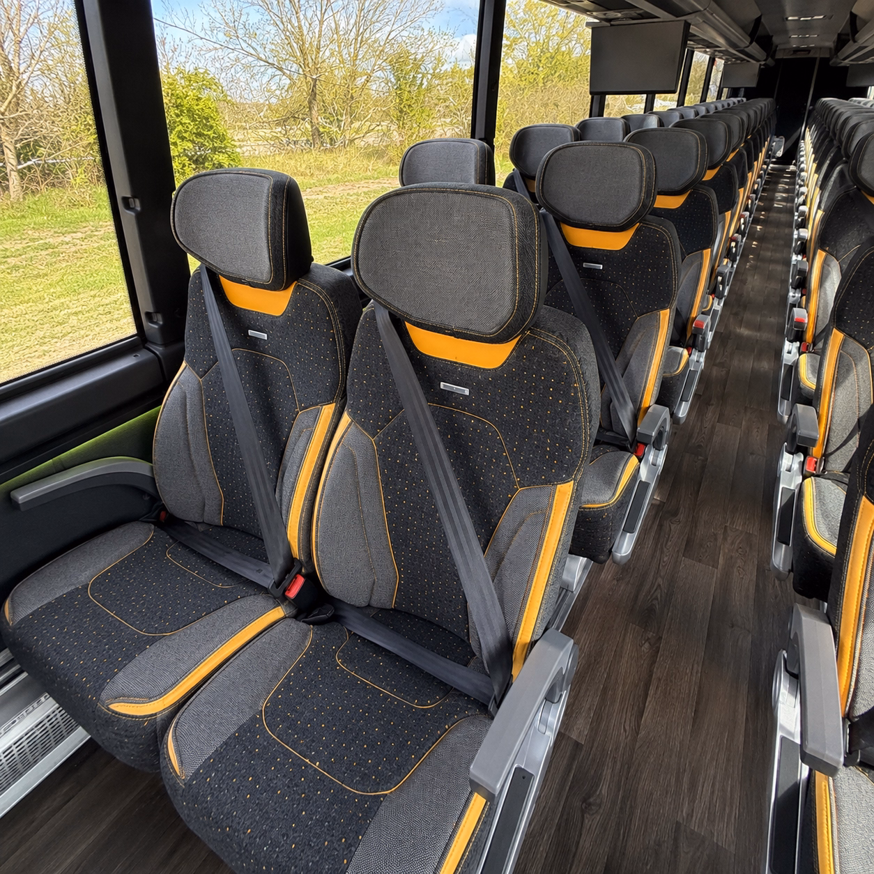 pleasanton concert shuttle bus rentals in pleasanton