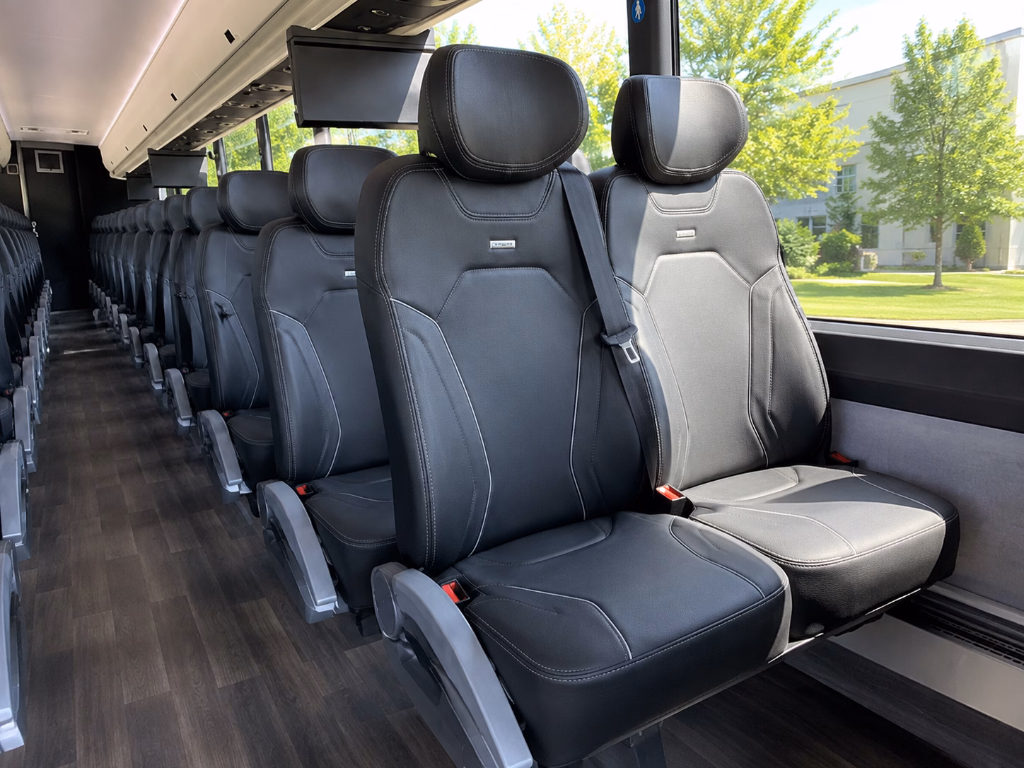pleasanton long distance charter bus rentals in pleasanton