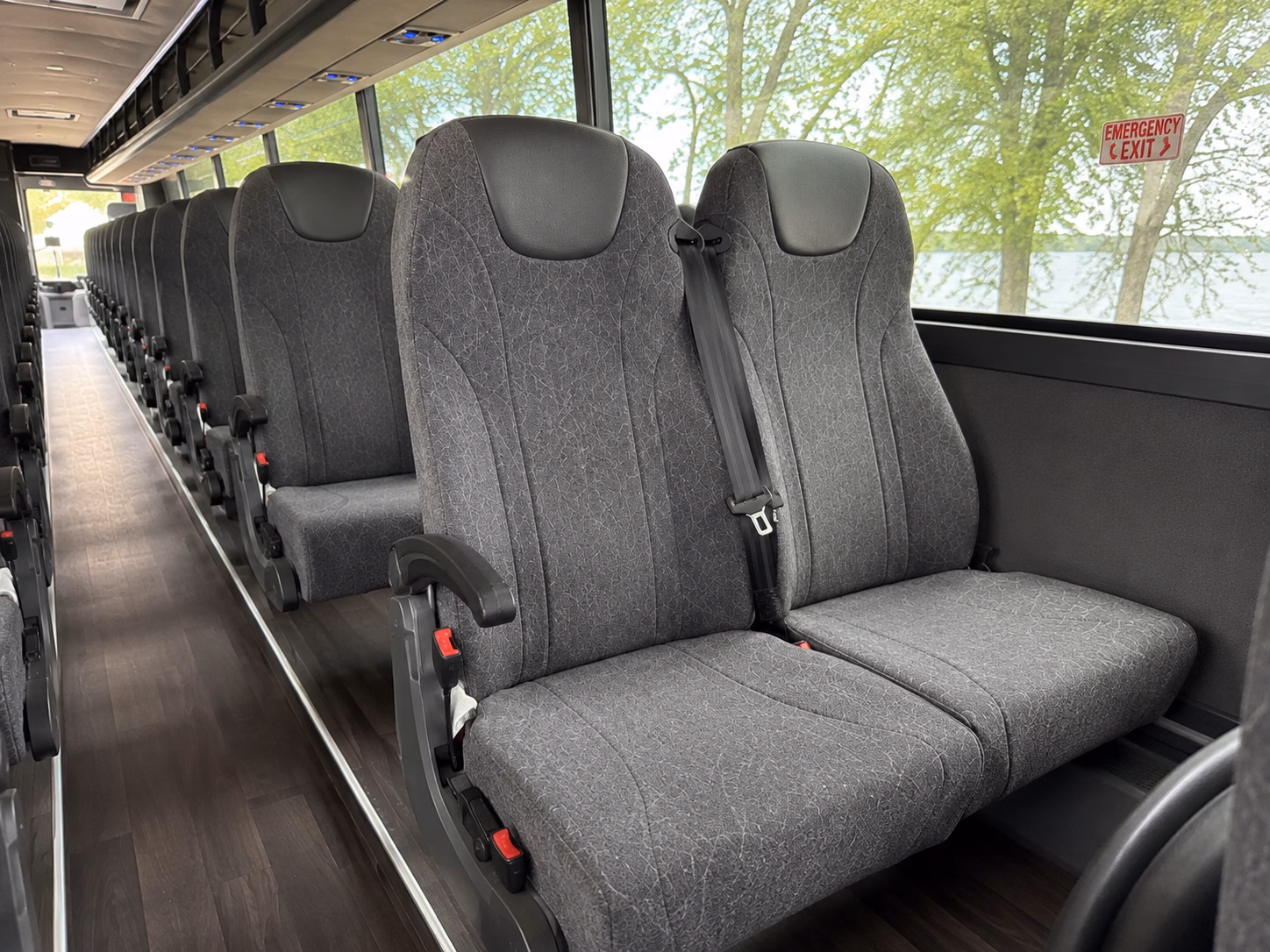 richmond private airport shuttle bus rentals in richmond