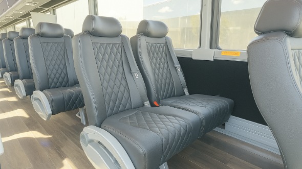 danville 18 passenger minibus rental